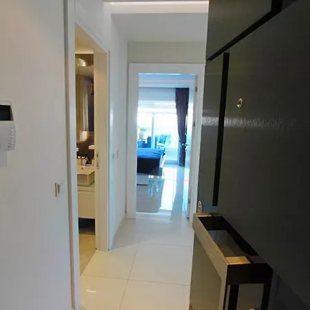 Best Home 20 Cleopatra Select דירה אלאניה